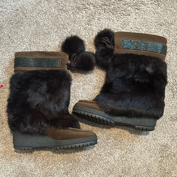 Coach Fur Boots - Picture 1 of 1